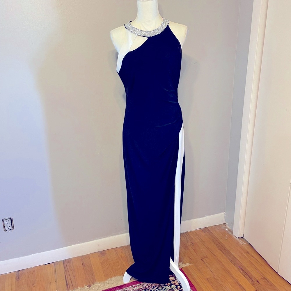 MSK  sz 10 Black and white long dress